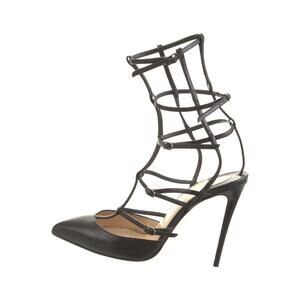 ❤️Christian Louboutin Leather T-Strap Pumps❤️